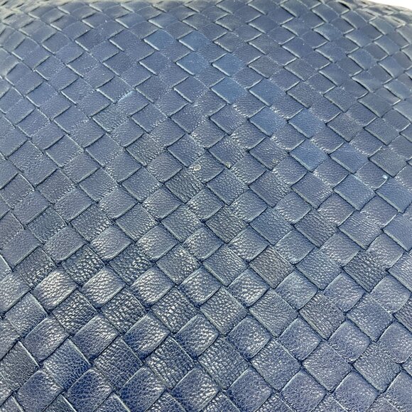 Bottega Veneta Blue Intrecciato Leather Shoulder Bag - Picture 7 of 9